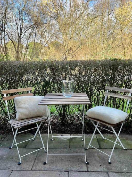 Apartment Schickes In Mit Terrasse *